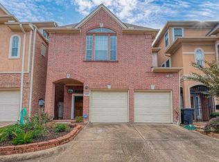 5313 Hidalgo St, Houston, TX 77056