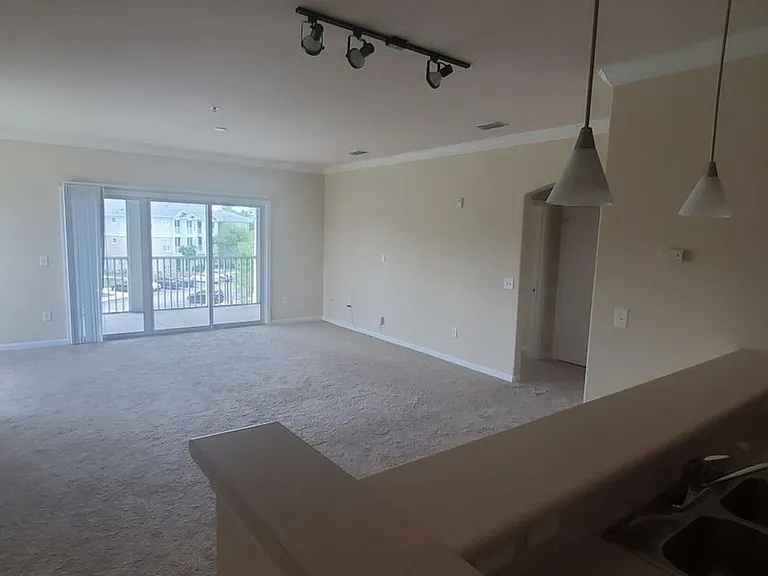 8290 Gate Pkwy W #620 — Photo 18