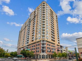 5750 Bou Ave UNIT 601, Rockville, MD 20852
