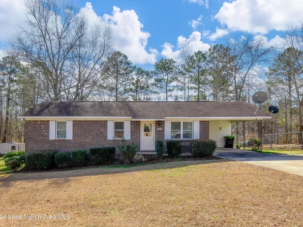 1479 Warren Cir N, Alexander City, AL 35010