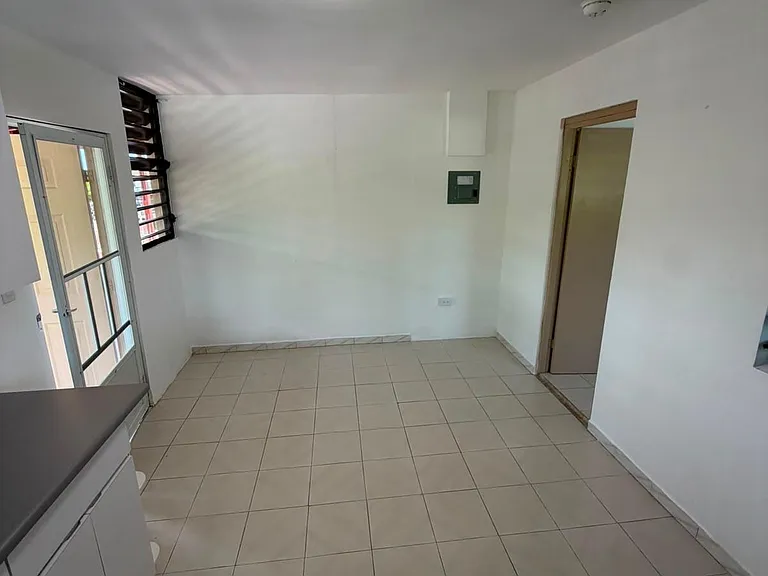 41 Colinas De Montecarlos #G5 — Photo 25