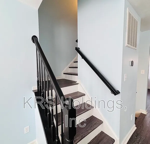 7032 Wytheville Cir — Photo 27