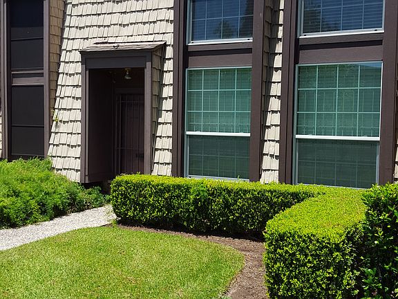 4th image of 10197 Beekman Place Dr