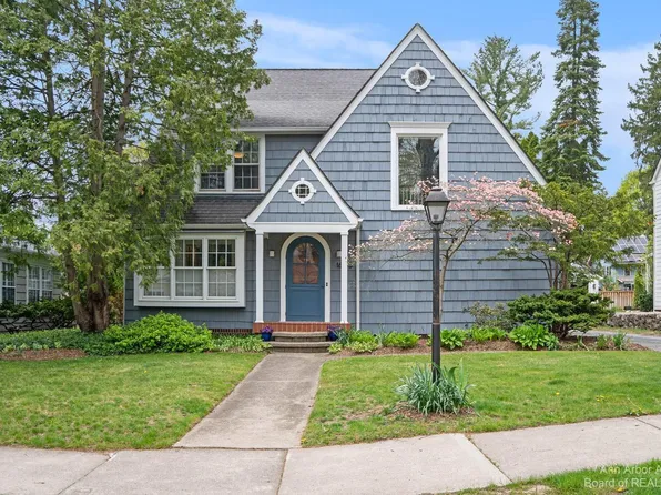 1605 Morton Ave, Ann Arbor, MI 48104