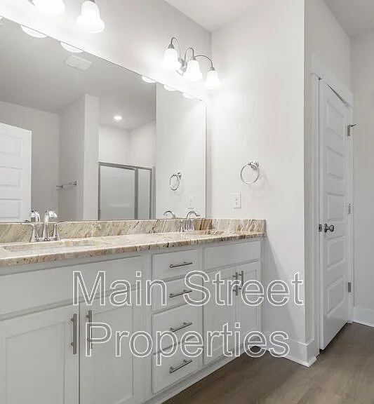 704 Brambling Ct — Photo 18