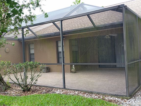 2nd image of 5512 Salem Square Dr N