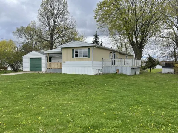 300 E Deckerville Rd, Caro, MI 48723