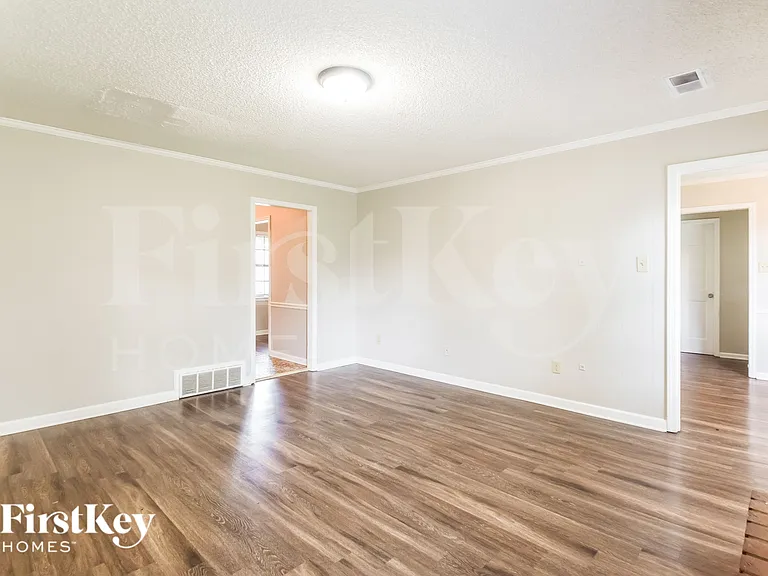 4110 Friendship Ln — Photo 5