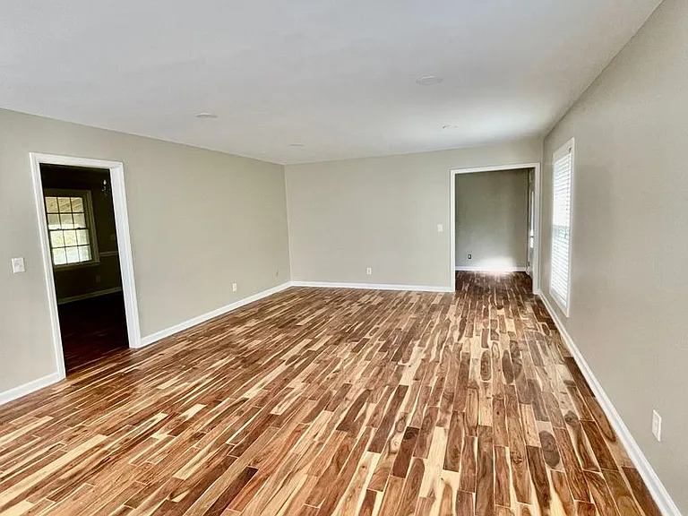 6215 Deep Forest Ln — Photo 6