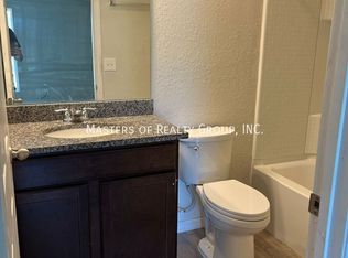 9003-9005 N Mendoza Way, Dunnellon, FL 34434