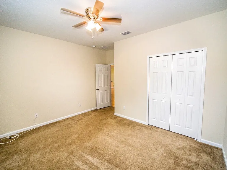 11733 Lake Bend Cir — Photo 20