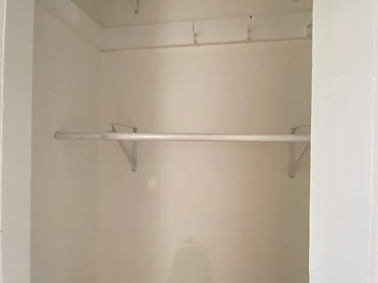 11 Snow St #2R — Photo 6