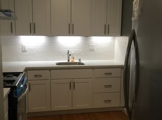 1235 Oak Grove Ave APT 7, Burlingame, CA 94010