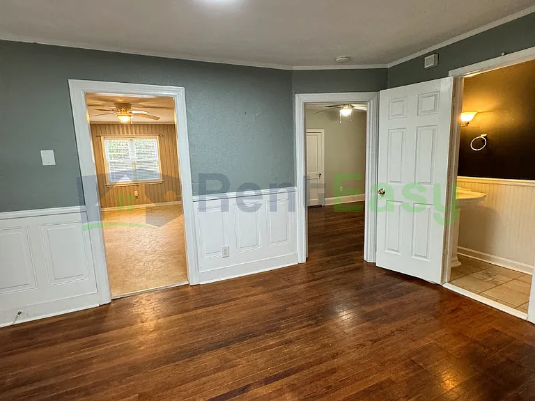 640 Great Bridge Blvd — Photo 3