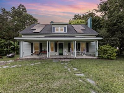 526 S Fayetteville St, Liberty, NC, 27298