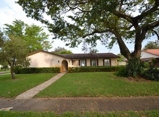 1100 SW 70th Ter, Fort Lauderdale, FL 33317
