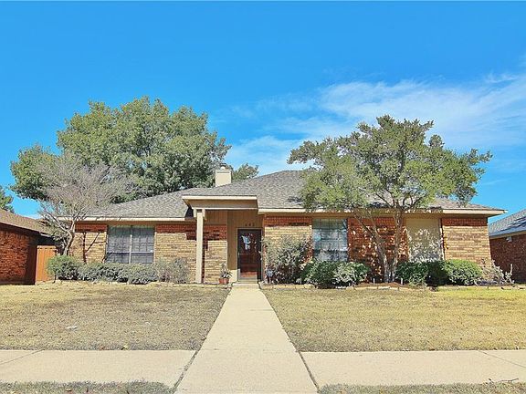 2nd image of 642 Hood Dr