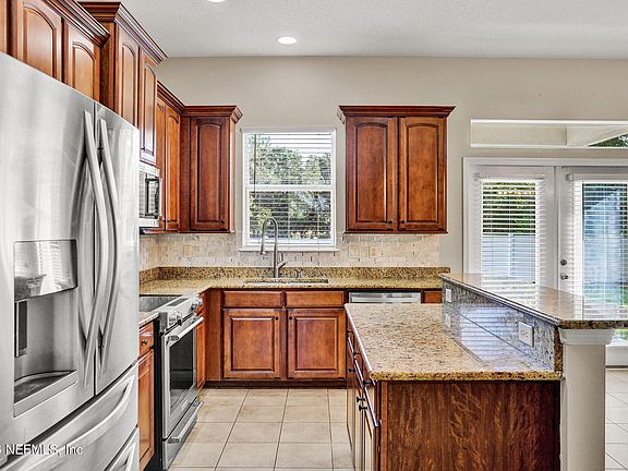4th image of 600 PORTO CRISTO Avenue