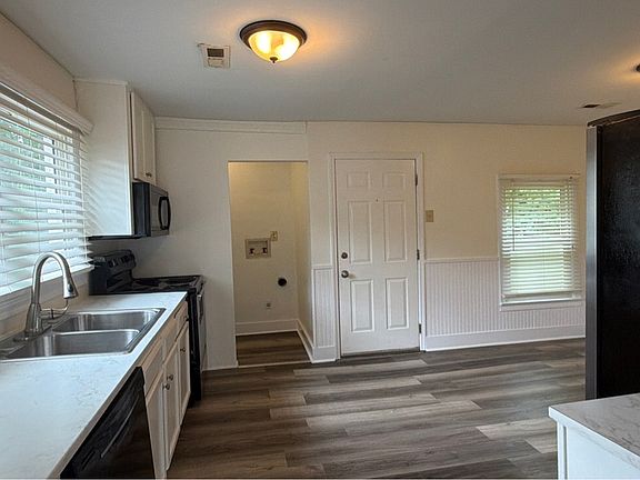 3rd image of 3818 Troy Swasey Blvd SW