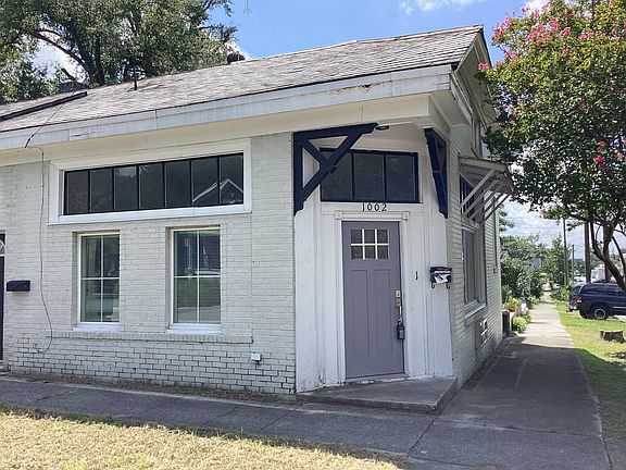 5th image of 1002 S 4th St APT 1