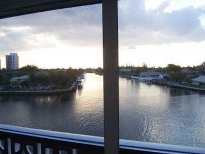3209 S Ocean Dr APT 4E, Hallandale, FL, 33009