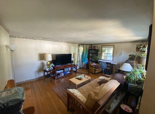 116-118 Templeton Pkwy, Watertown, MA 02472