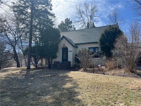 114 8th Avenue, Shell Lake, WI 54871