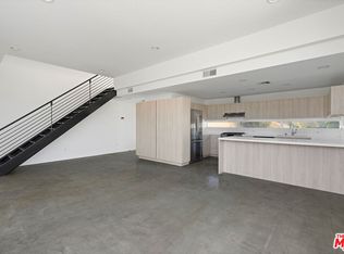 660 Rose Ave APT 1, Venice, CA 90291