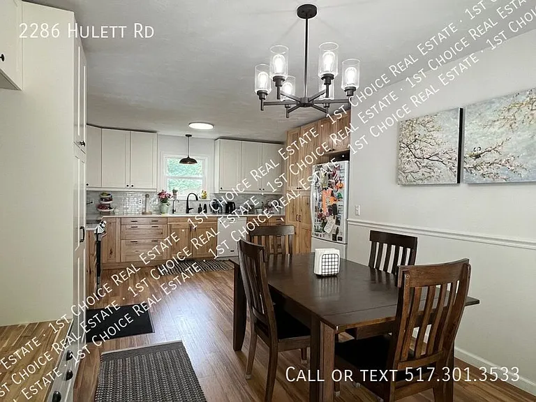 2286 Hulett Rd — Photo 2