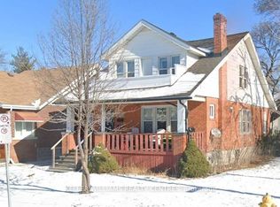 2192 Windermere Rd, Windsor, ON N8W 2S6