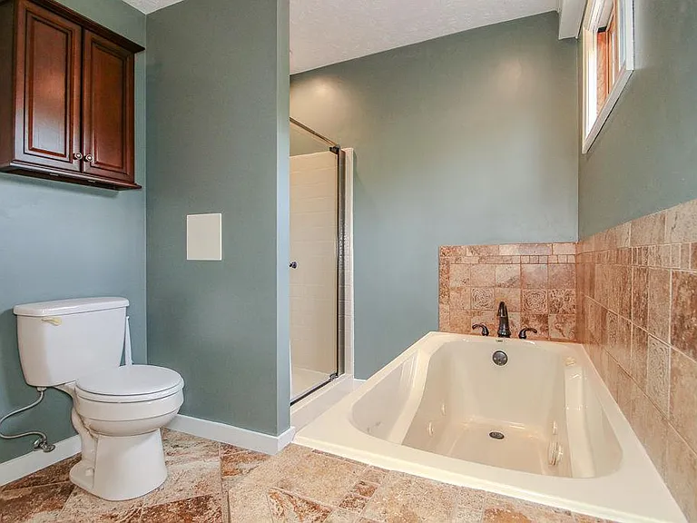 12433 Webster Rd — Photo 29