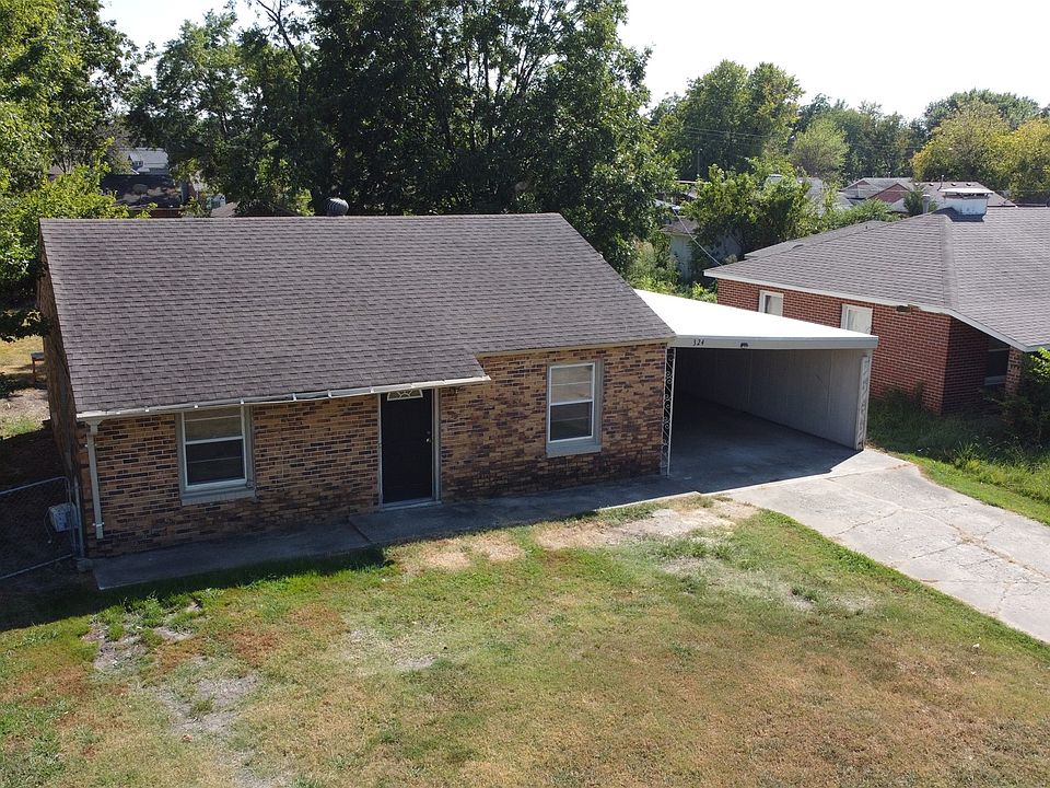 1st image of 324 SE 4th St