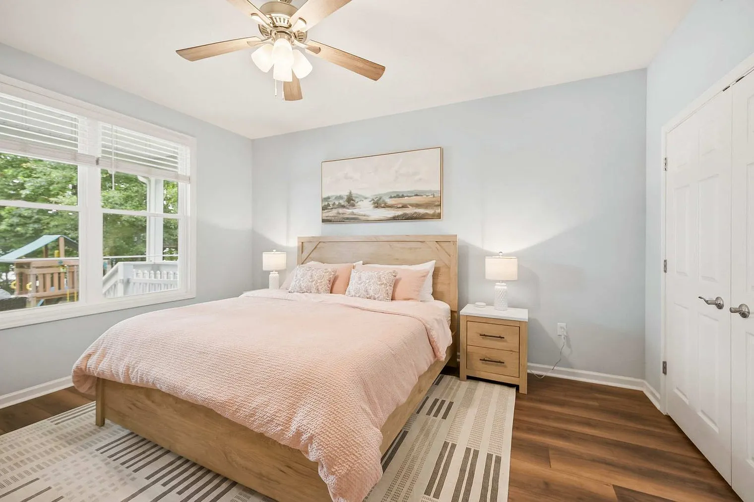 4 bed, 3.0 bath, $4,314 — Photo 3