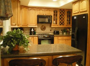 817 E 19th St, Santa Ana, CA 92706