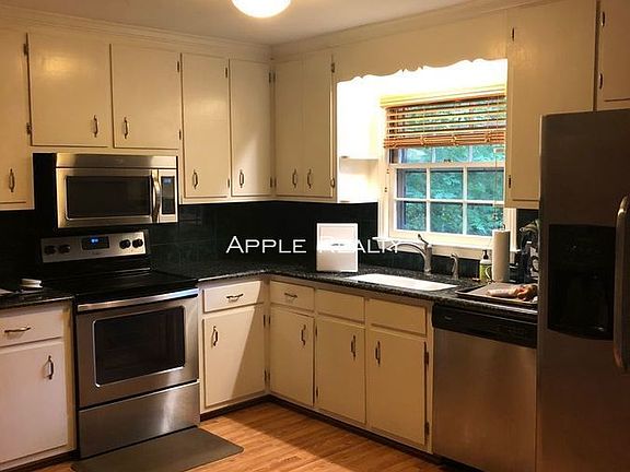 2nd image of 401 Clarion Dr