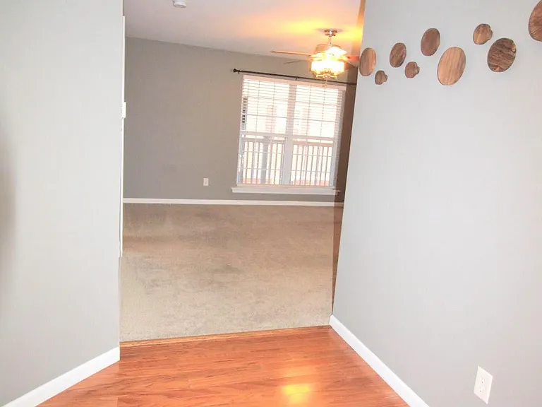 1124 Welsh Dr — Photo 3