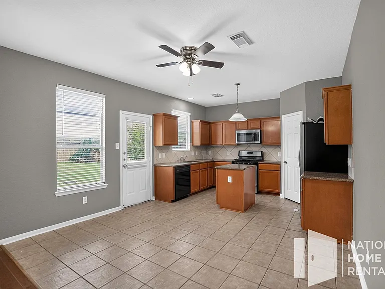 32410 Cross Springs Park Ln — Photo 6