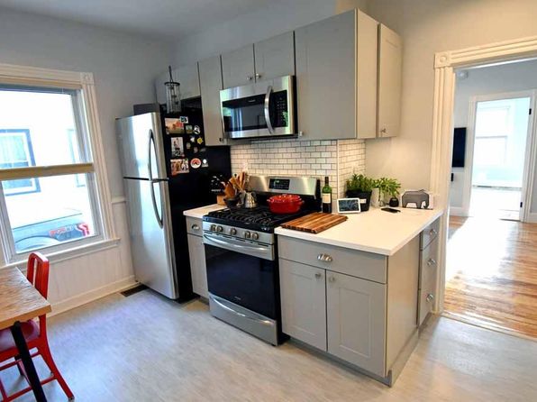 51 Douglass St #1