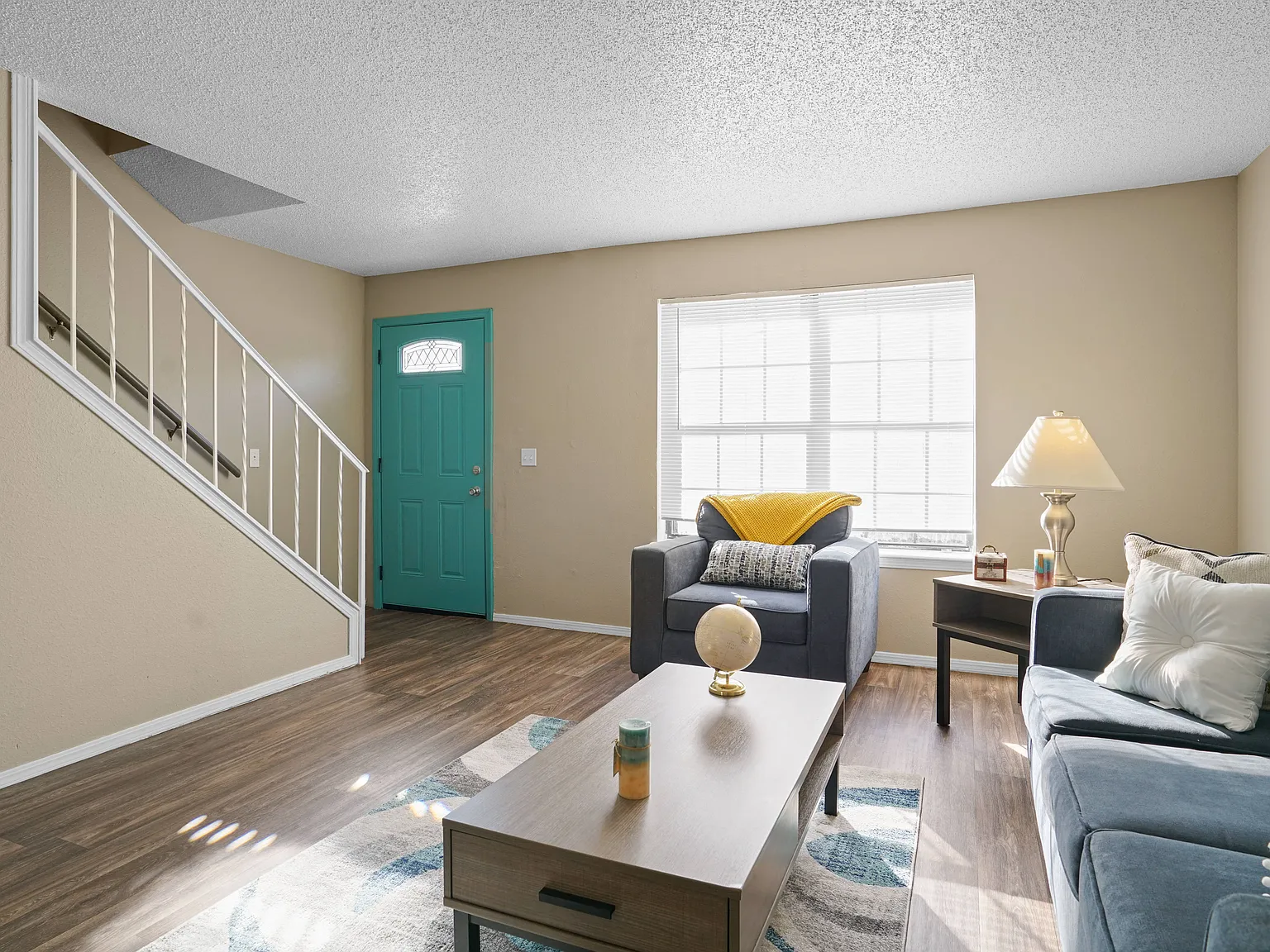 Diamond Crest Townhomes — Photo 2