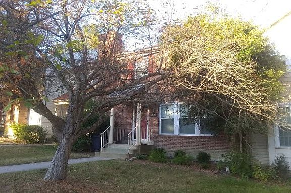 3rd image of 8523 Grandhaven Ave
