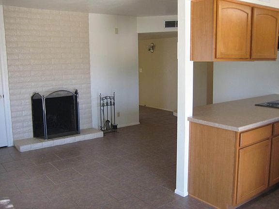 5th image of 7571 E Lee Pl