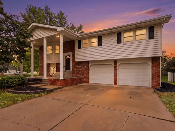 1419 N Dover Rd, McPherson, KS 67460