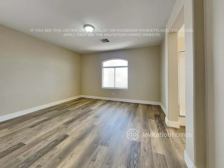 7617 Burning Falls Dr — Photo 11