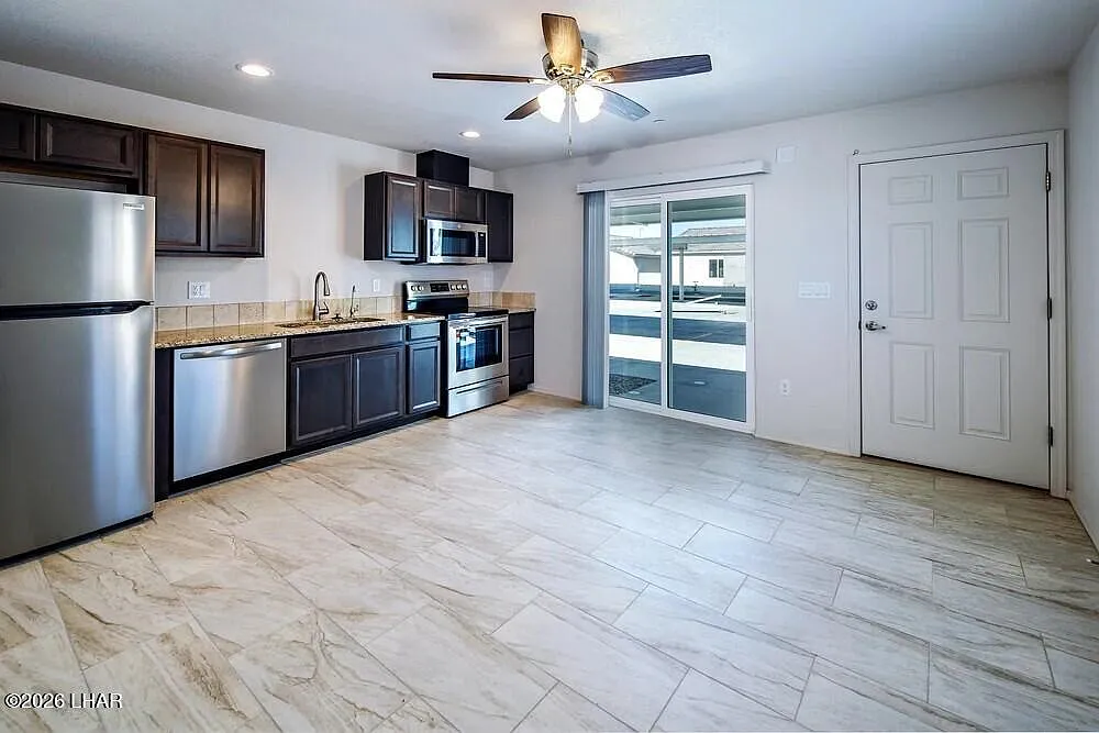 1 bed, 1.0 bath, 600 sqft, $1,349 — Photo 4