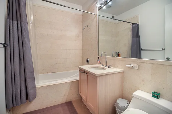 Rented by Compass | media 6