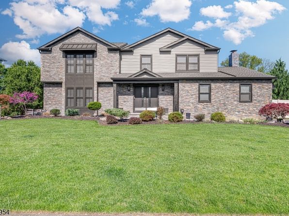 70 Verkade Dr, Wayne Twp., NJ 07470