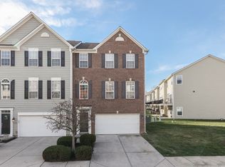 9047 Rider Dr, Fishers, IN 46038