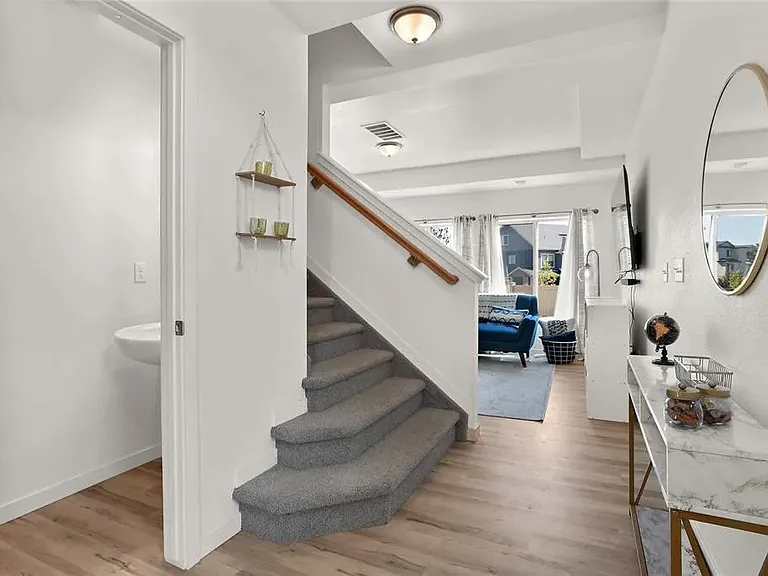 9135 Baltin Ct — Photo 17