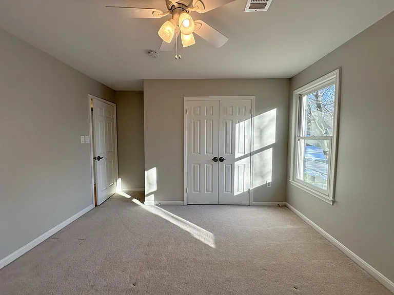 11560 Holly Briar Ln — Photo 40