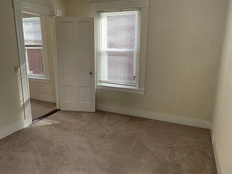97 Bridge St #12 — Photo 11